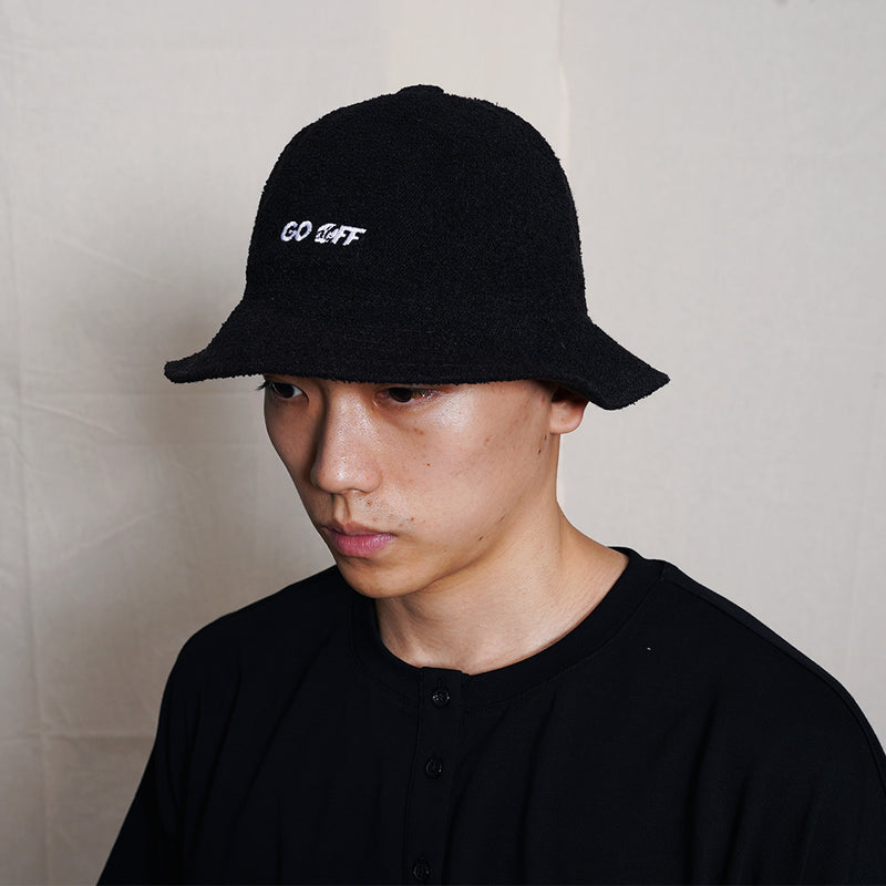 LOGO BUCKET HAT